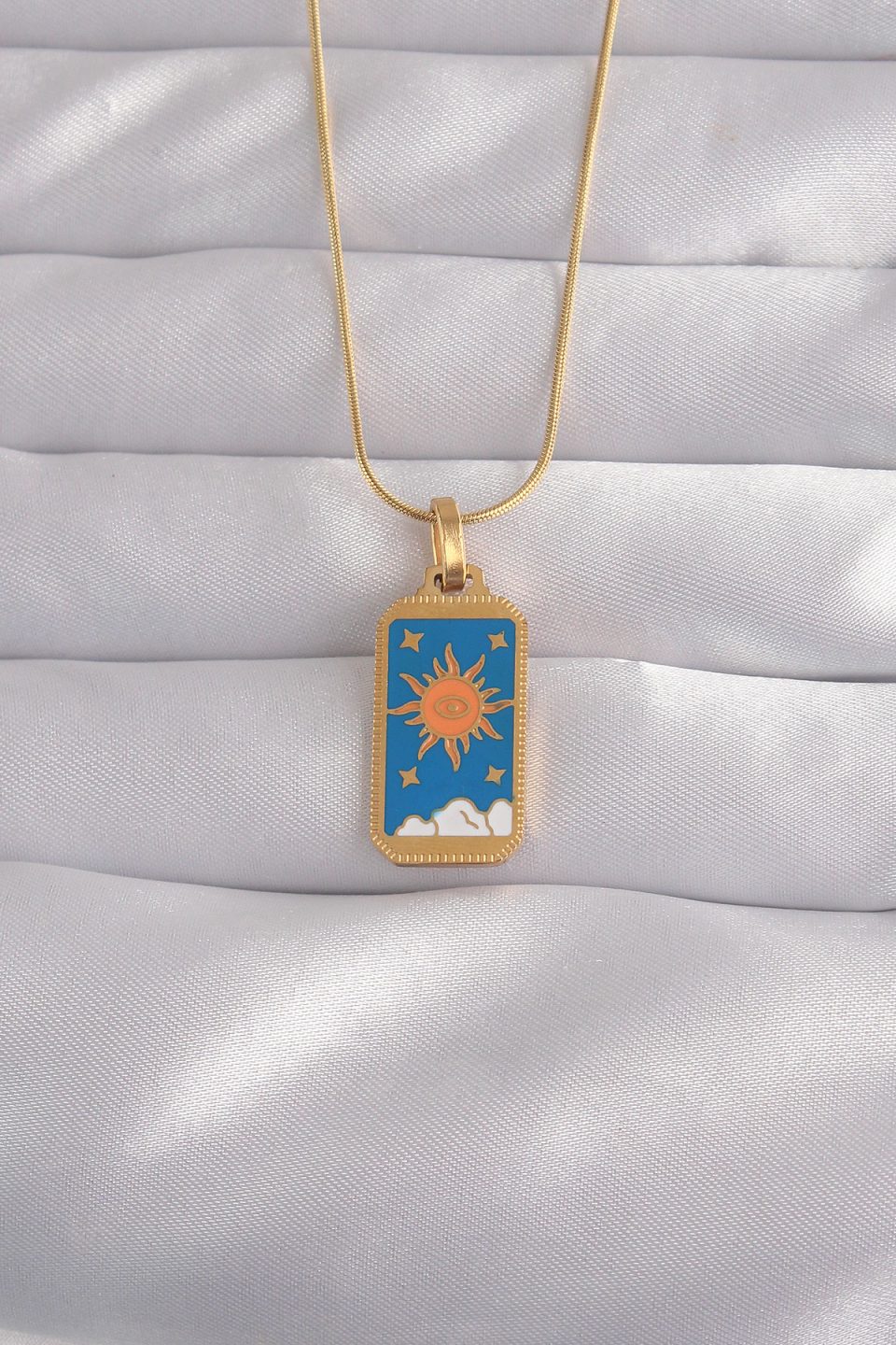 Shekka 316L Çelik Gold Renk Mavi Mineli Güneş Model Tarot Kolye