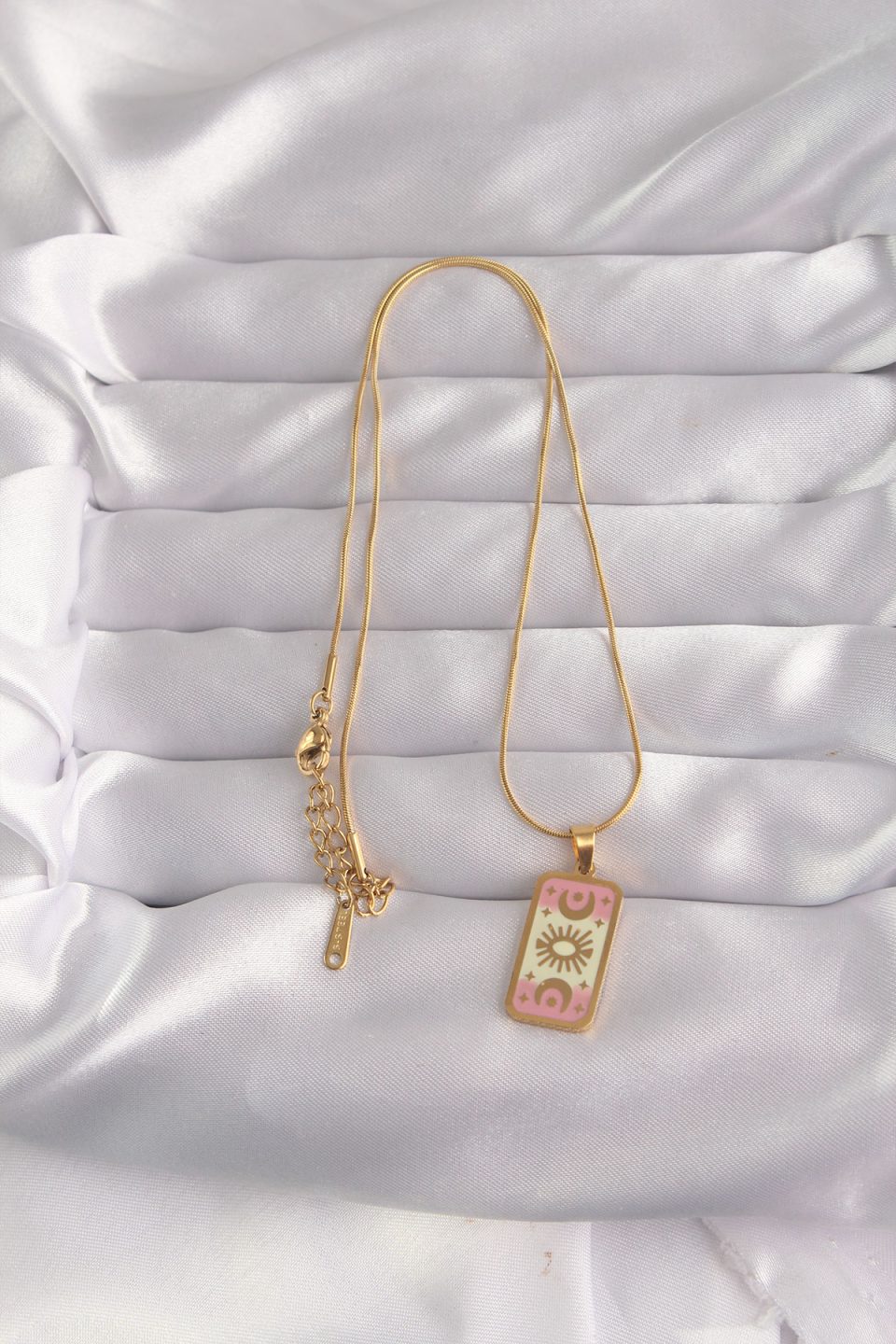 Shekka 316L Çelik Gold Renk Karışık Mineli Ay Figür Tarot Kolye — görsel 2