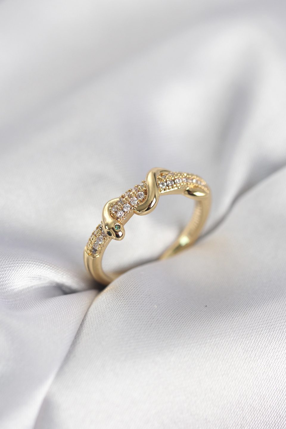 Shekka Gold Renk Zirkon Taşlı Sarmal Yılan Model Kadın Yüzük