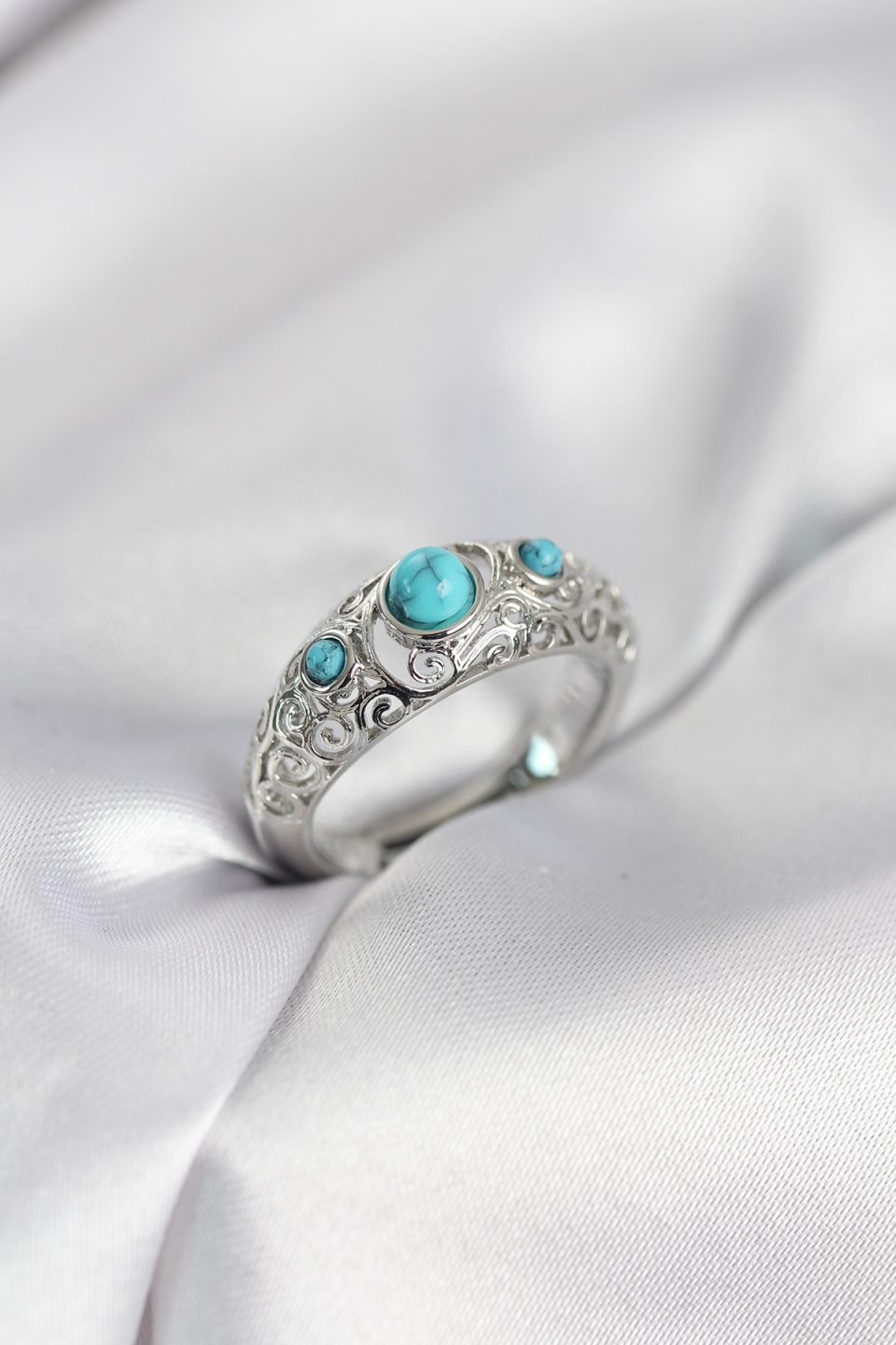 Shekka Vintage Model Mavi Taşlı Gümüş Renk Kadın Yüzük