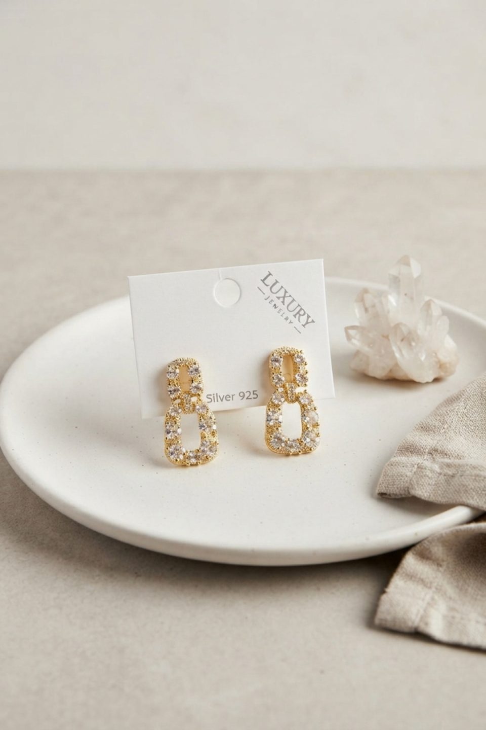 Shekka Zirkon Taşlı Gold Renk Pirinç Vintage Kadın Küpe