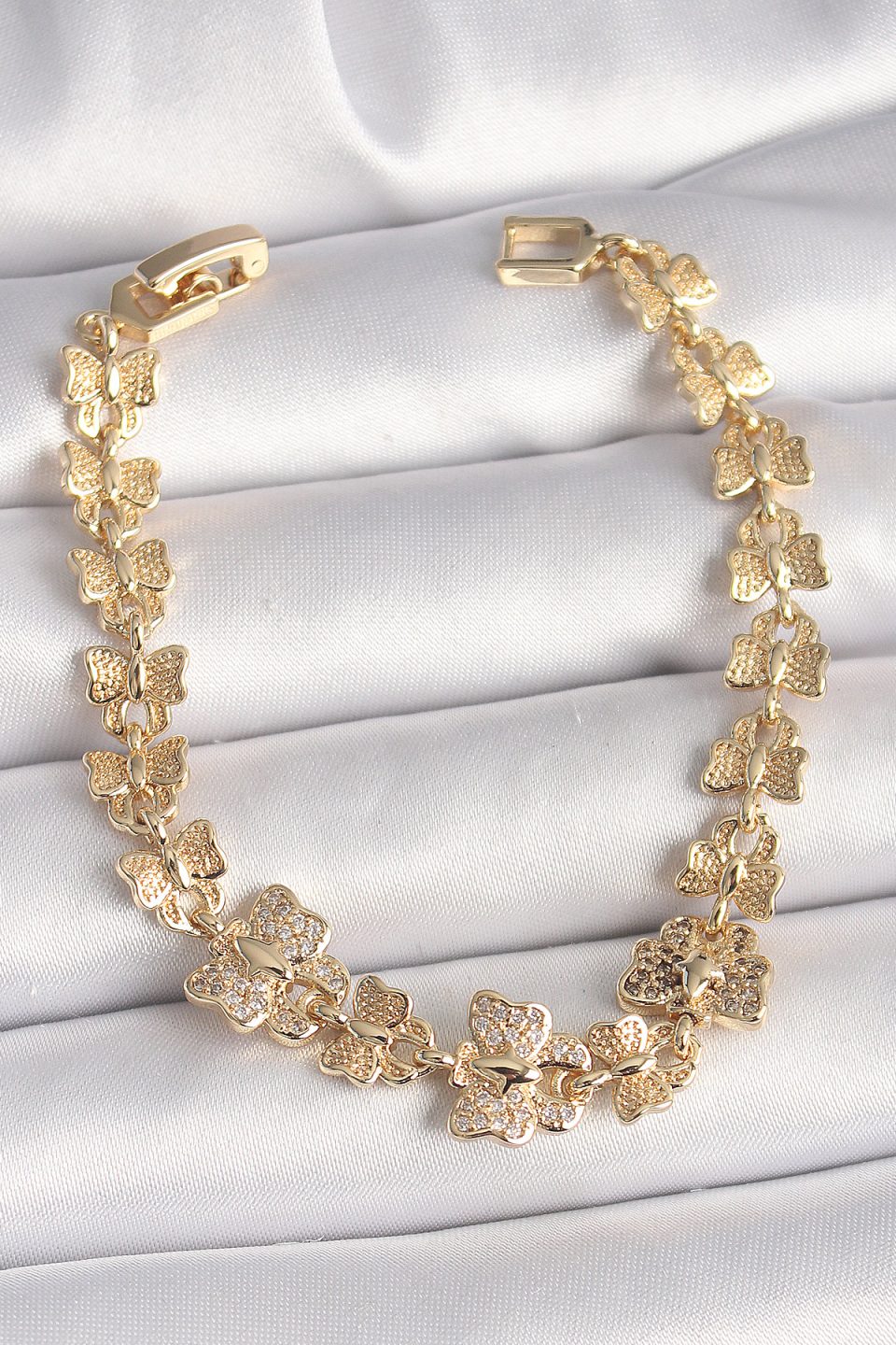 Shekka Pirinç Gold Renk Zirkon Taşlı Kelebek Model Zincir Kadın Bileklik