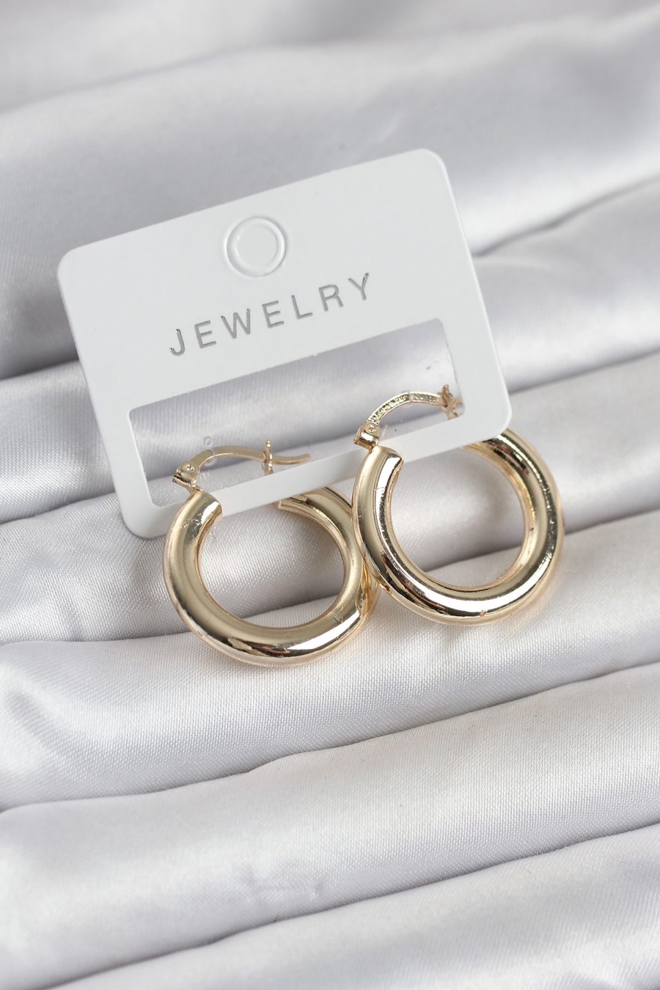 Shekka Gold Renk Pirinç Halka 25 mm Kadın Küpe