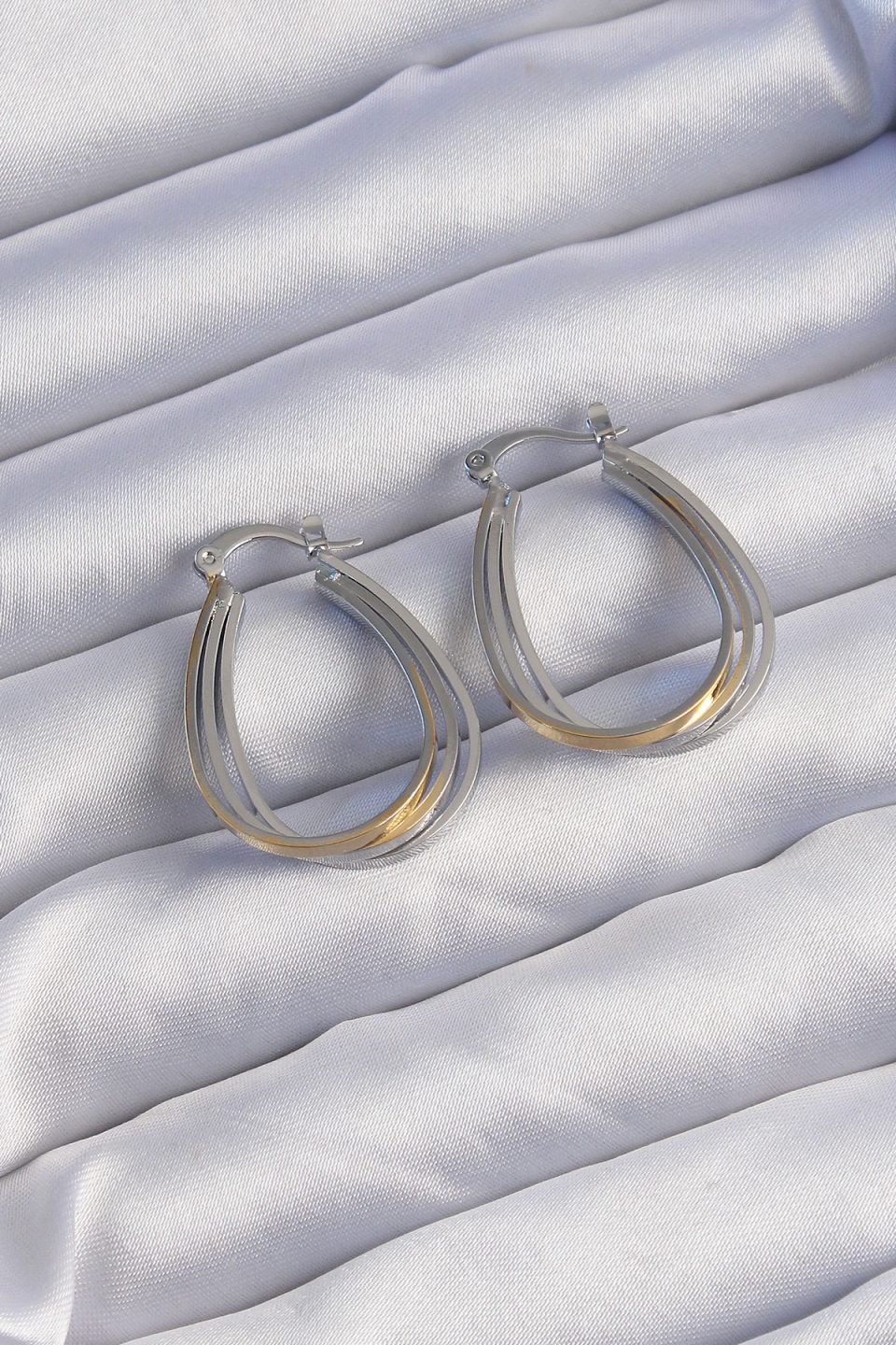Shekka Pirinç Gold Gümüş Renkli Oval Çoklu Görünümlü Küpe