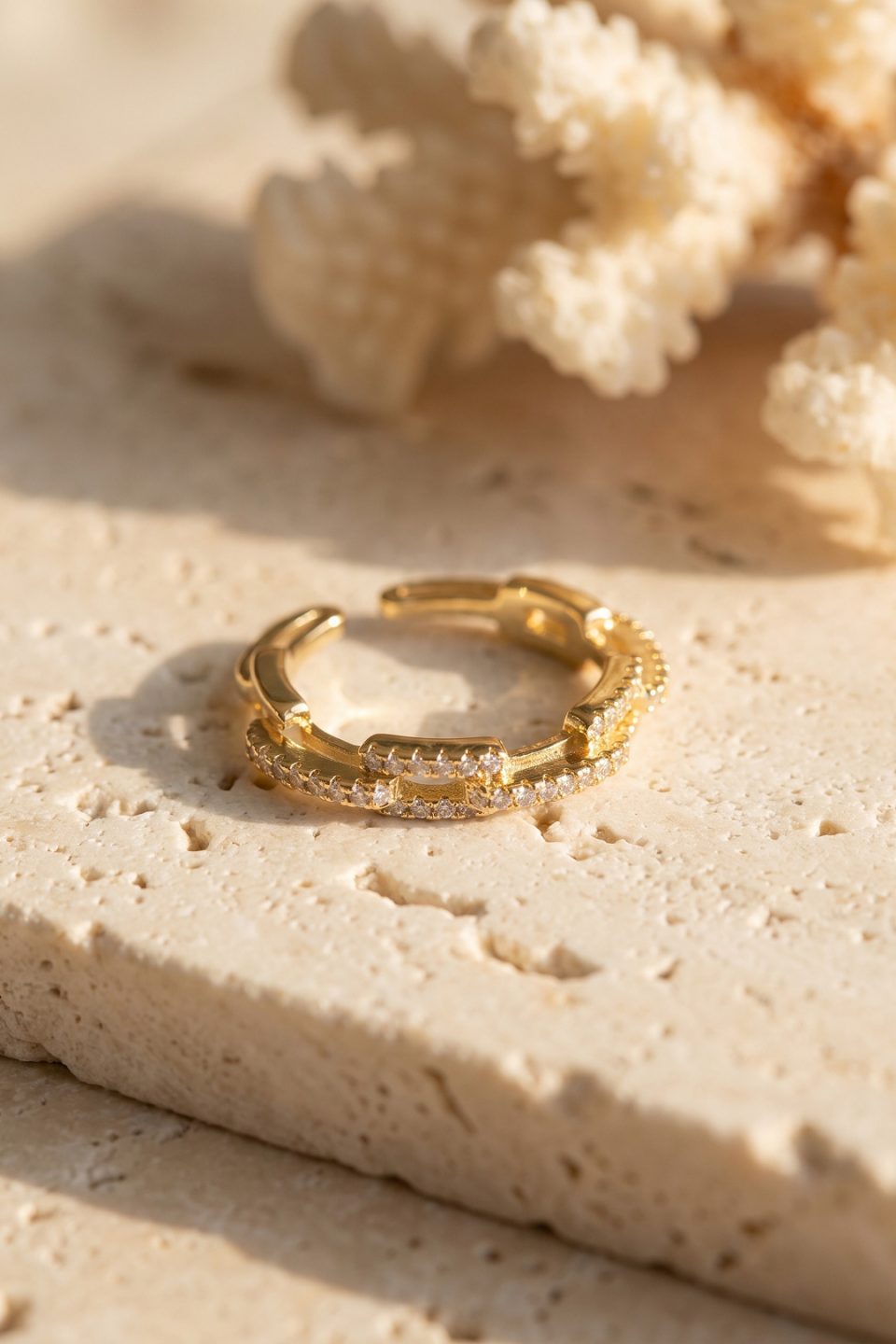 Shekka Gold Renk Zirkon Taşlı Zincir Model Kadın Yüzük