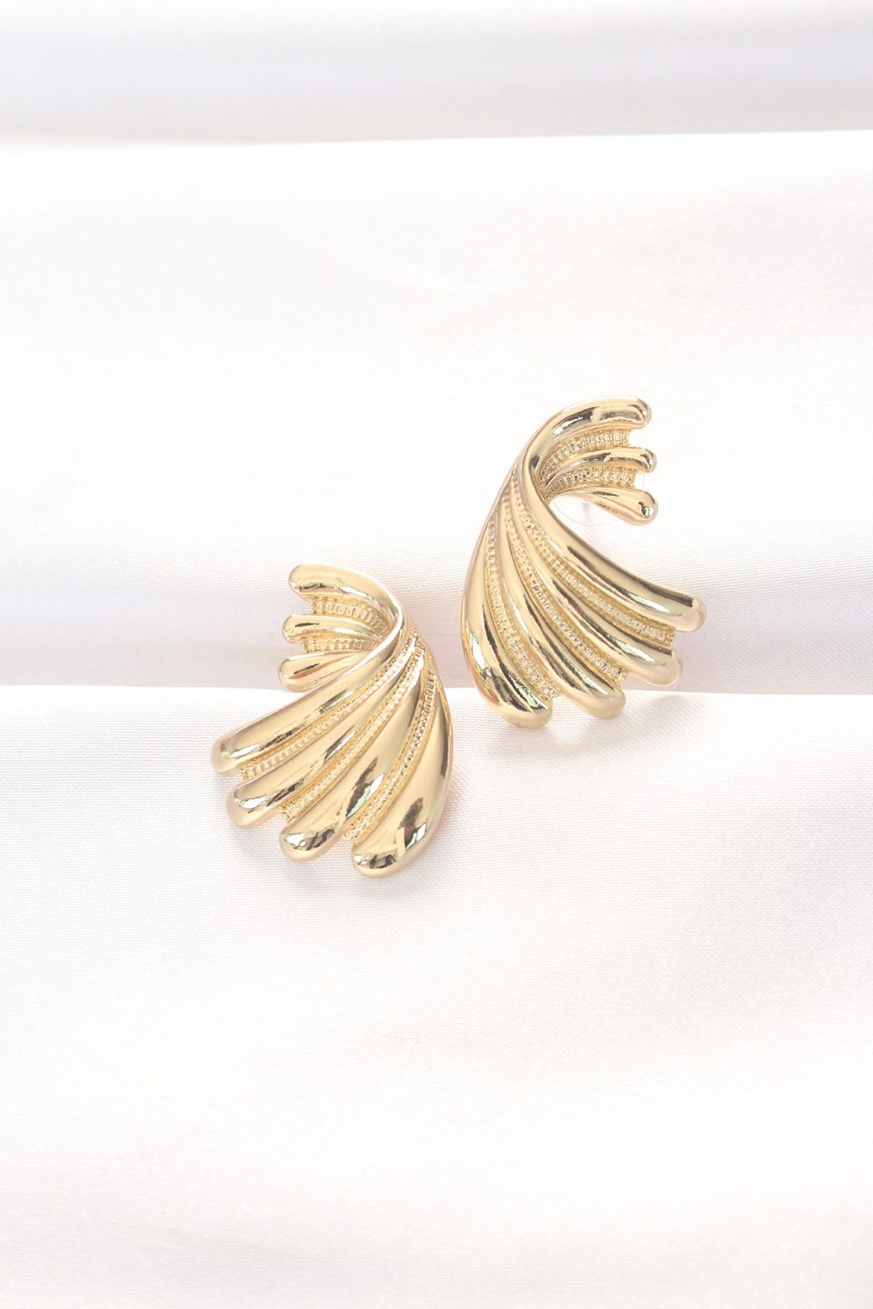 Shekka Pirinç Gold Renk Küpe