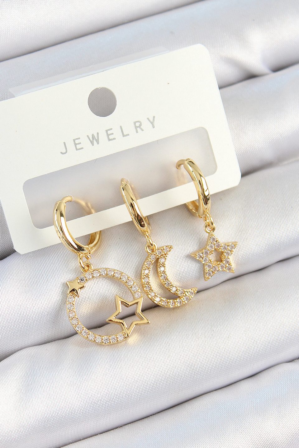 Shekka Pirinç Zirkon Taşlı Yıldız Ve Ay Model Gold Renk 3'lü Kadın Küpe Set