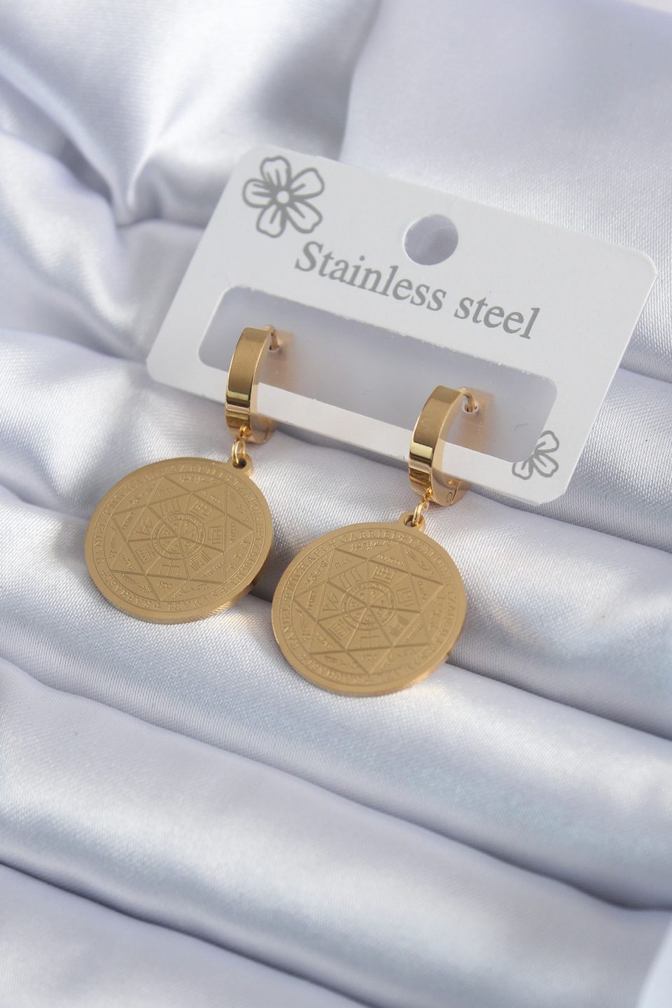 Shekka 316L Çelik Gold Renk Pentagram Yıldızı İşleme Model Kadın Küpe