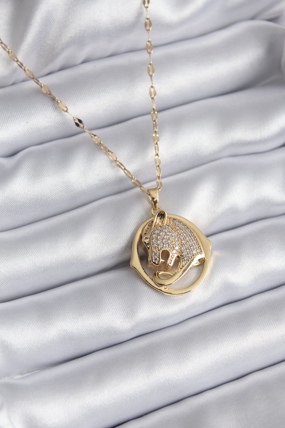 Shekka 316L Çelik Gold Renk Zirkon Taşlı Jaguar Model Kadın Kolye