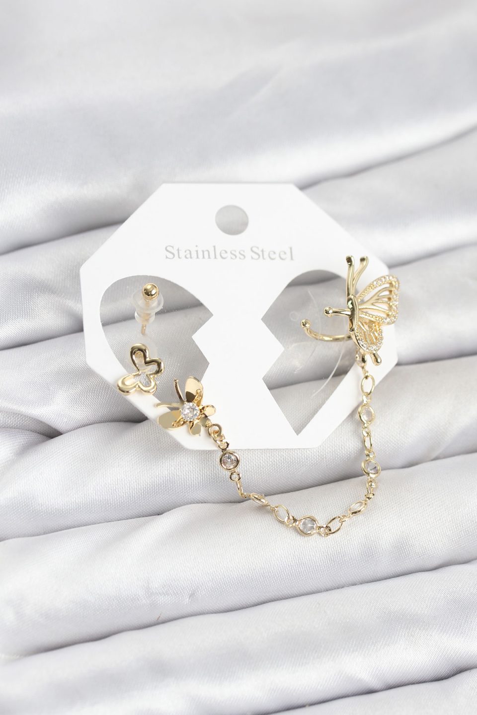Shekka Kelebekli Model Pirinç Gold Renk Zincir Bağlantılı Ear Cuff Küpe Seti