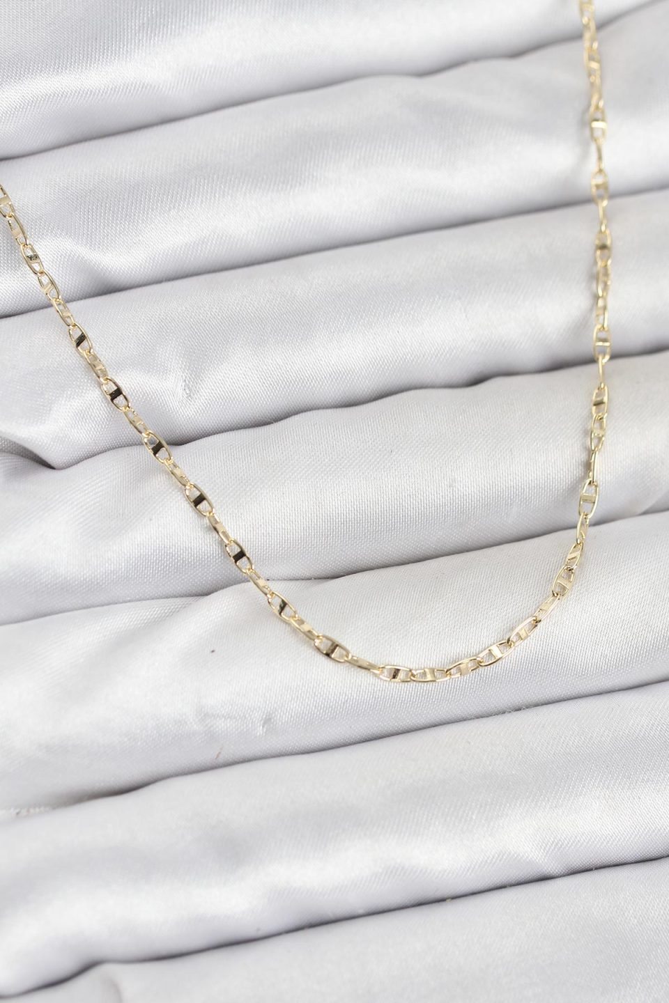 Shekka CM 14K Gold Renk Pirinç Gemi Zinciri Model Kadın Kolye