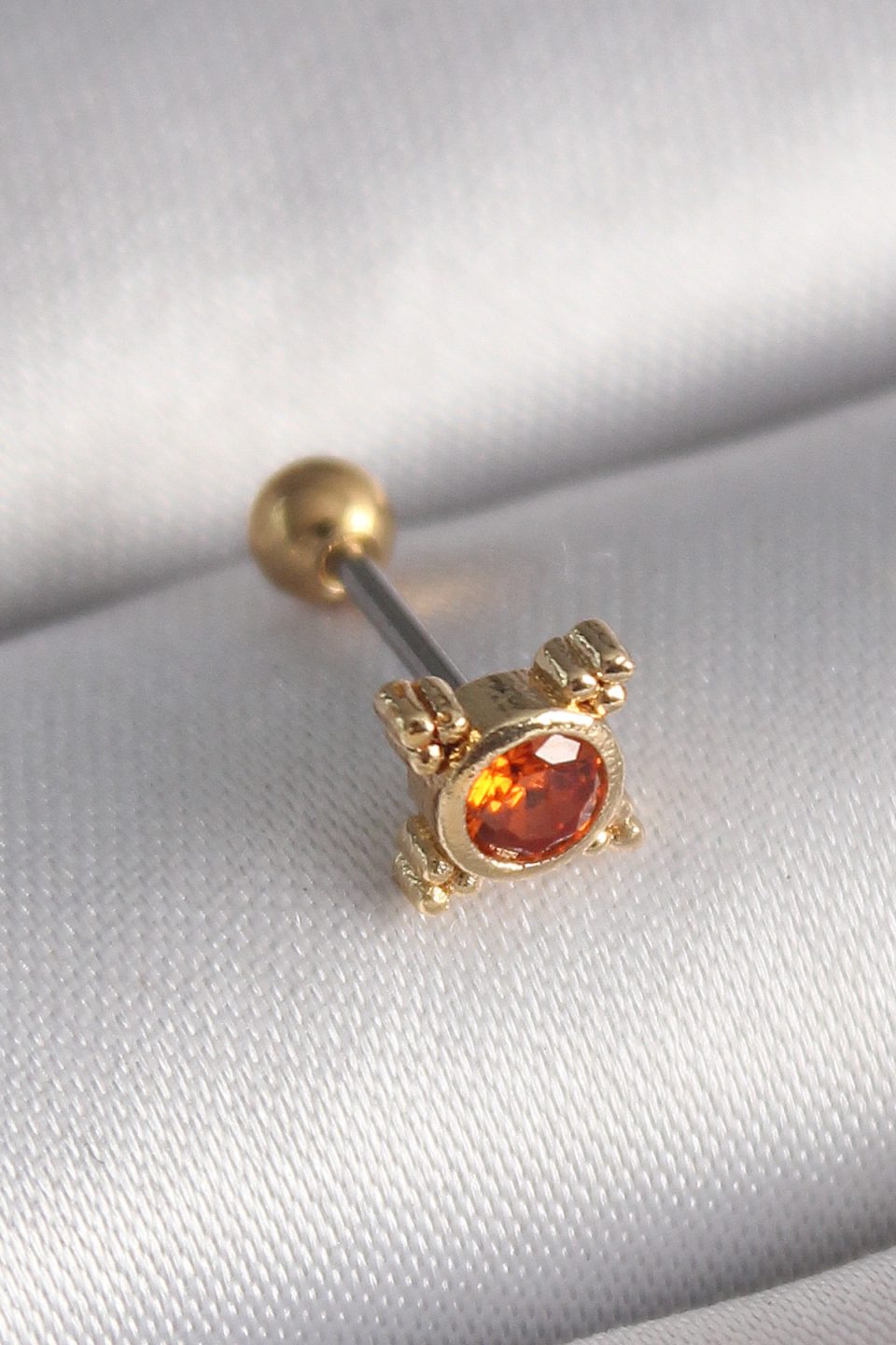 Shekka 316L Çelik Gold Renk Turuncu Zirkon Taşlı Tragus Piercing