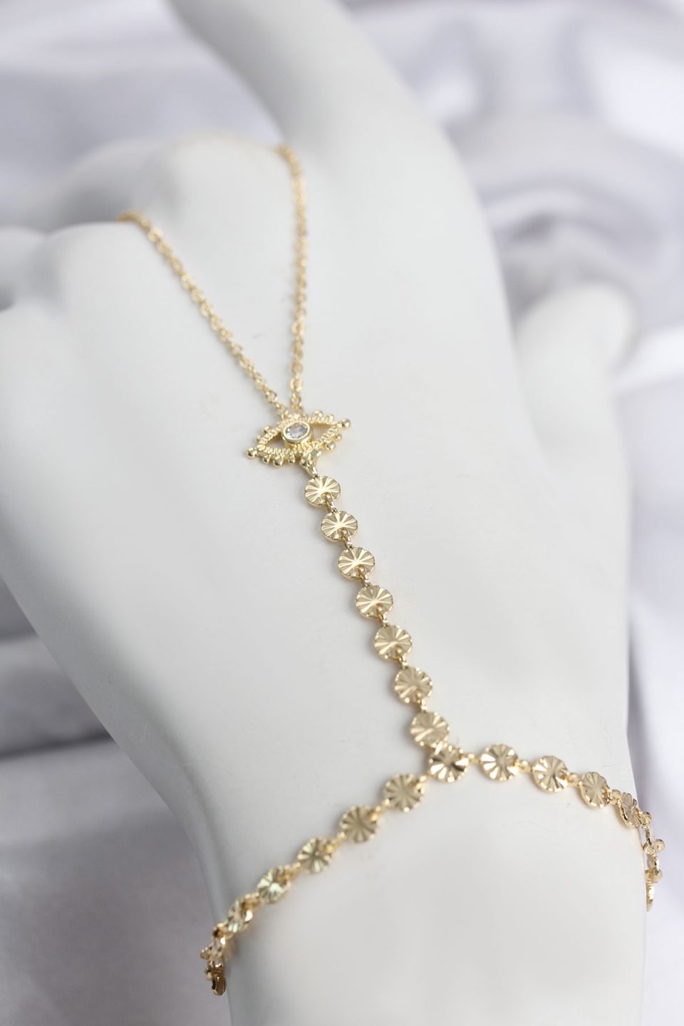 Shekka Gold Renk Pirinç Zirkon Taşlı Göz Model Şahmeran
