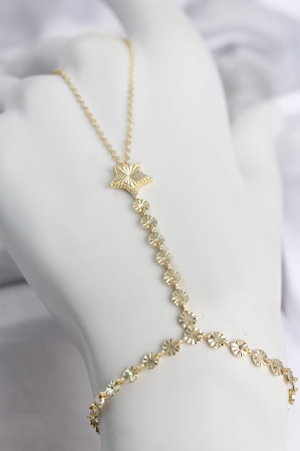 Shekka Gold Renk Pirinç Lazerli Yıldız Model Zirkon Taşlı Şahmeran