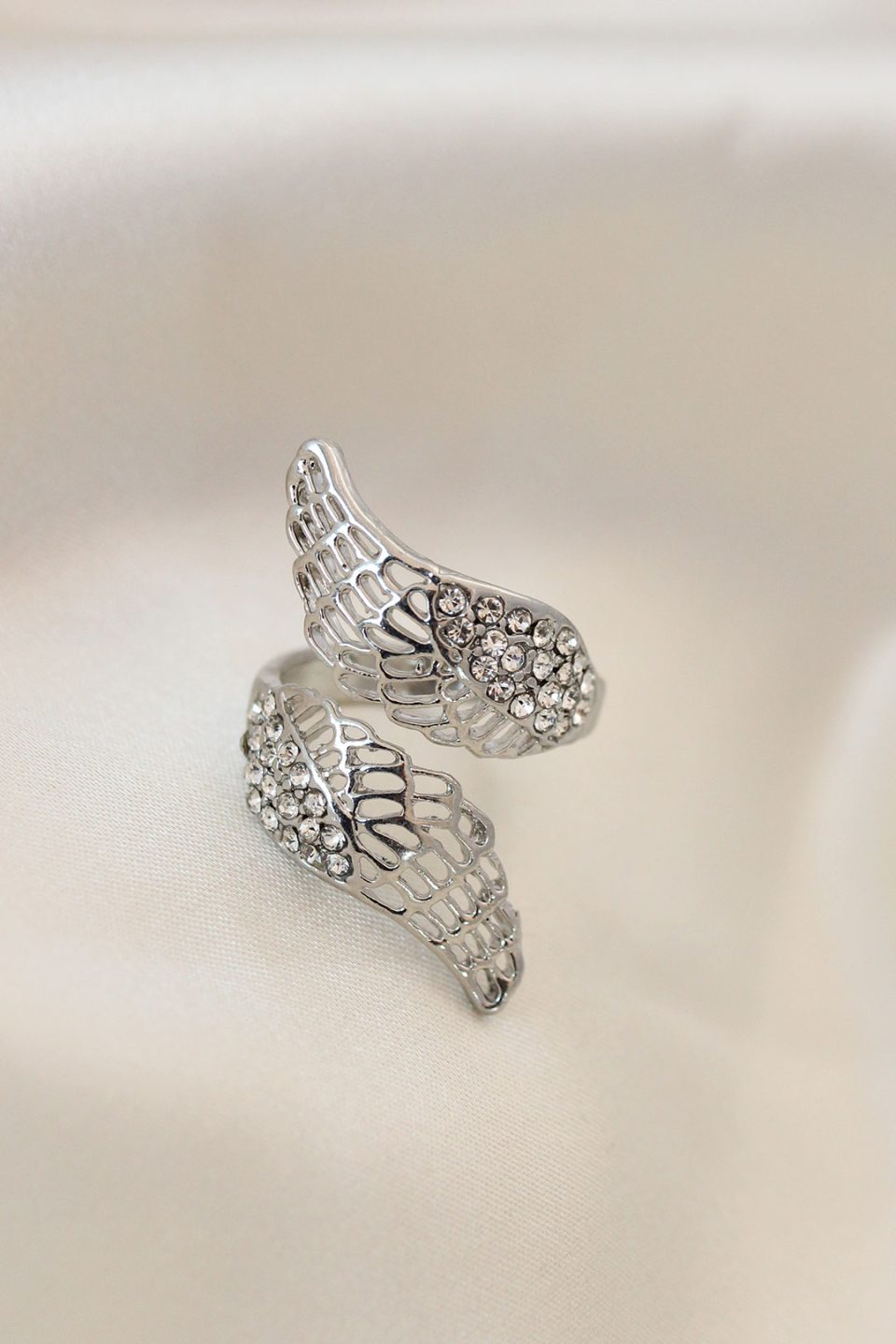 Shekka Ayarlamalı Silver Renk Metal Zirkon Taşlı Kanat Yüzük