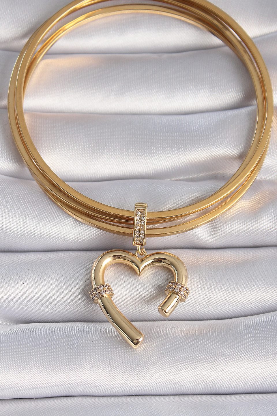 Shekka Pirinç Gold Renk Zirkon Taş Detaylı Kalp Figür Ajda Charm — görsel 2