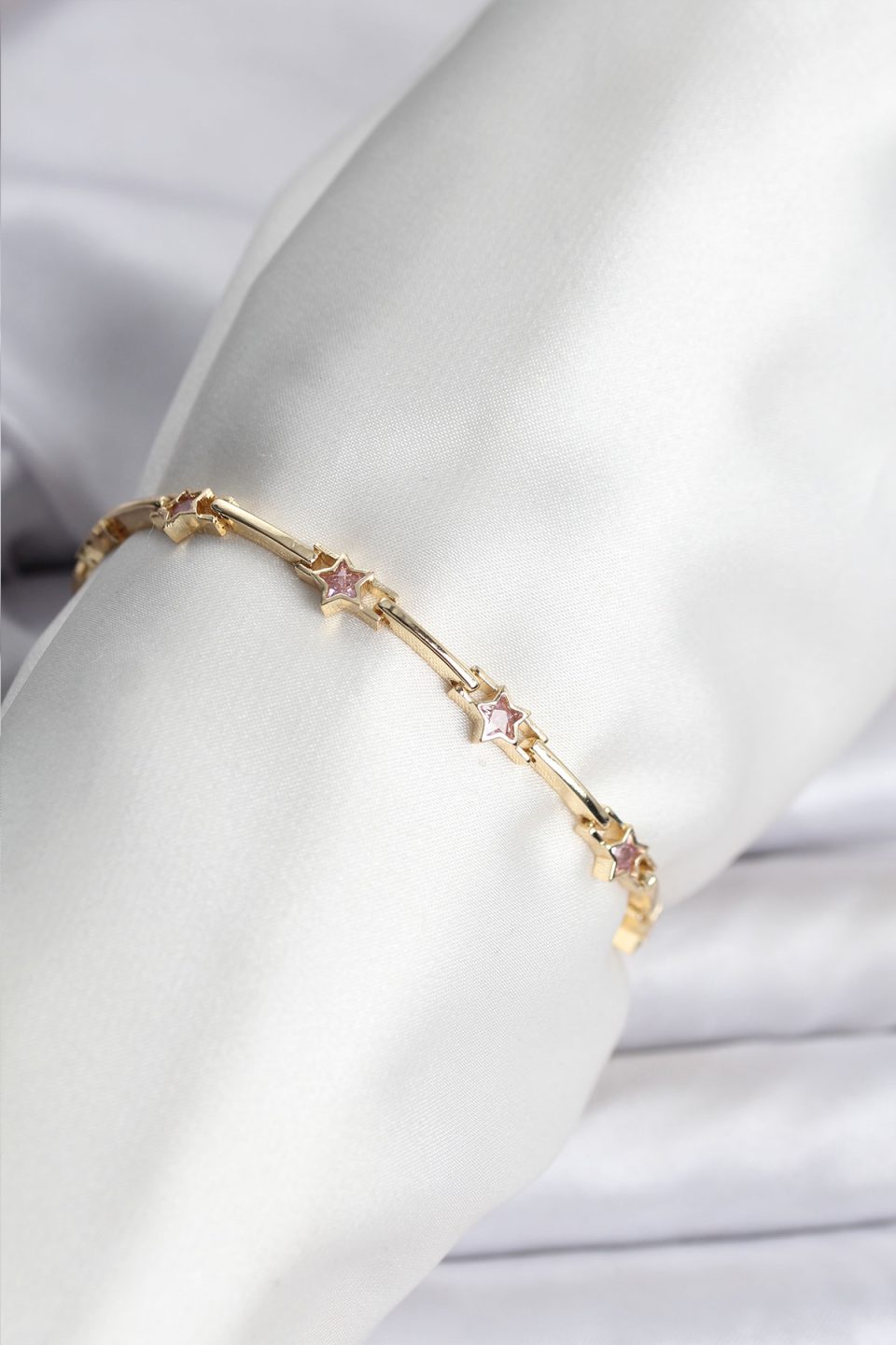 Shekka Yıldız Model Gold Renk Pirinç Bileklik