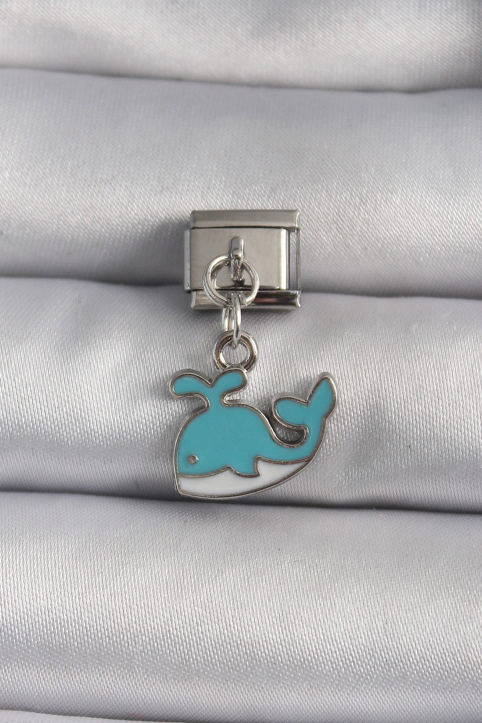 Shekka 316L Çelik Gümüş Renk Sallantı Mavi Balina Model Nomination Charm