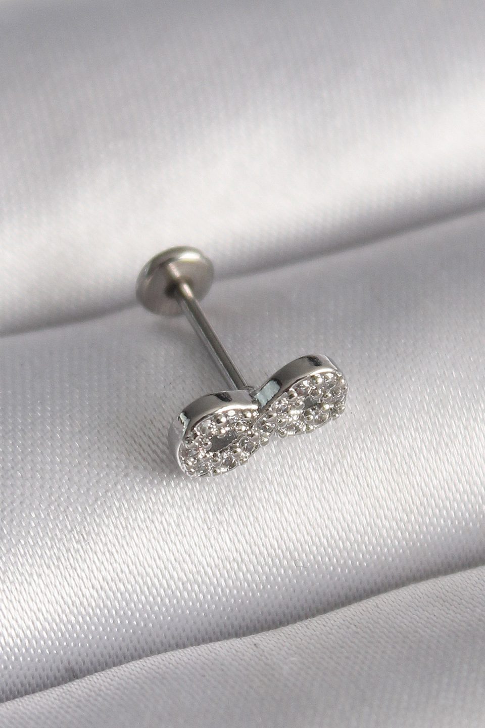 Shekka 316L Çelik Gümüş Renk Zirkon Taşlı Sonsuzluk Model Tragus Piercing