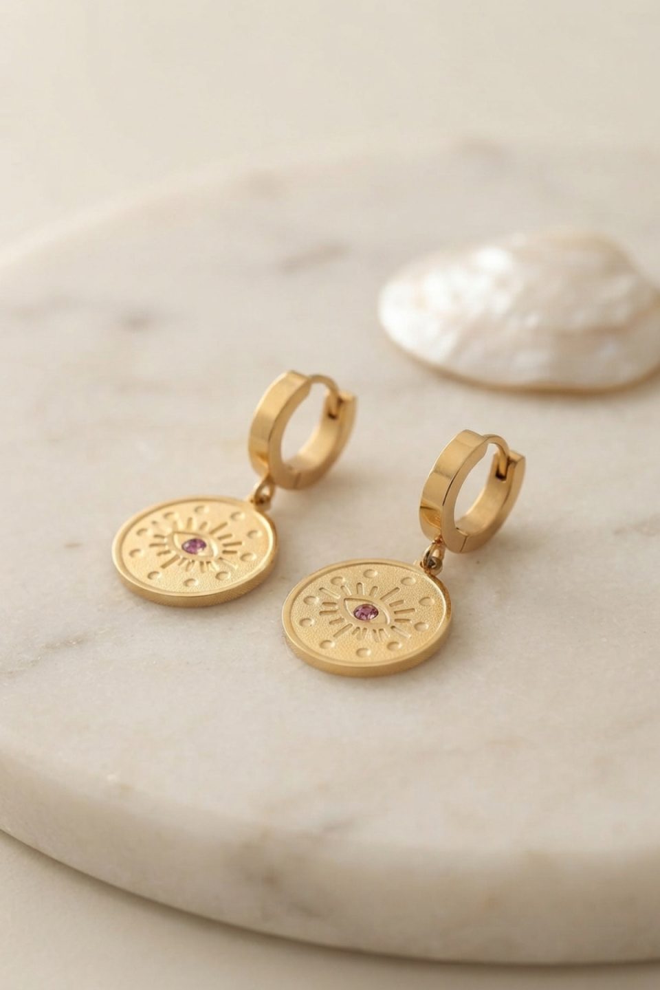 Shekka 316L Çelik Gold Renk Göz İşleme Zirkon Taş Detay Kadın Küpe
