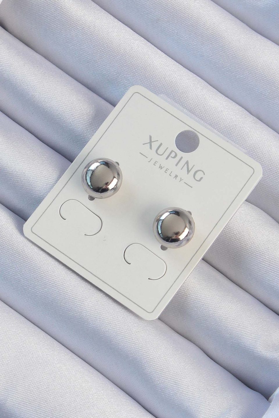 Shekka Xuping Gümüş Renk Minimal Bombeli Oval Küpe