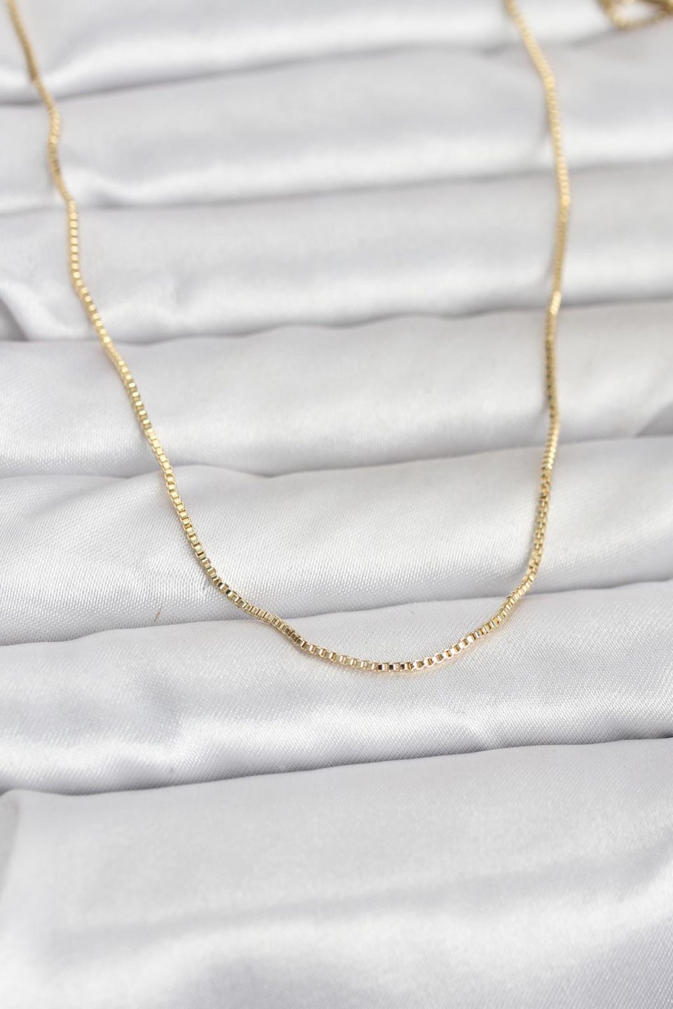 Shekka CM 14K Gold Renk İnce Kare Zincirli Model 60 cm Kadın Kolye