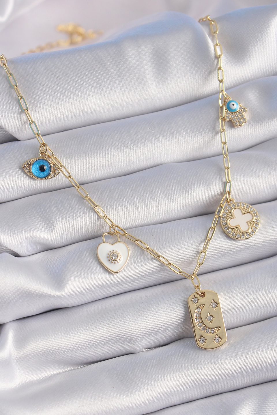 Shekka Gold Renk Zirkon Taşlı Çoklu Figür Model Şans Kolyesi