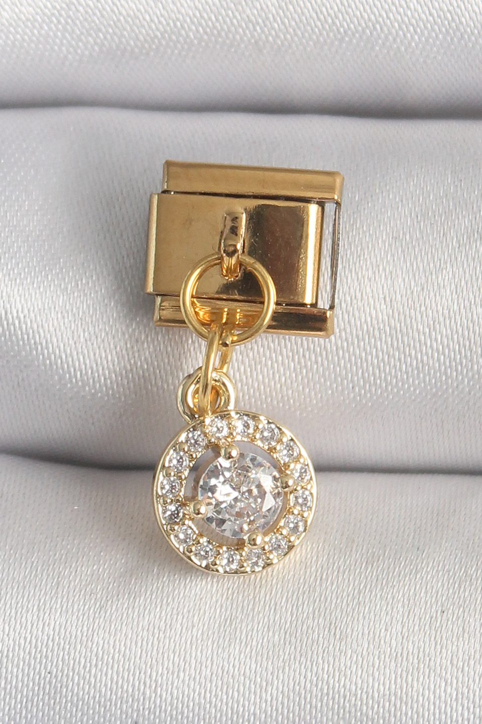 Shekka 316L Çelik Gold Renk Sallantı Daire Zirkon Taşlı Nomination Charm