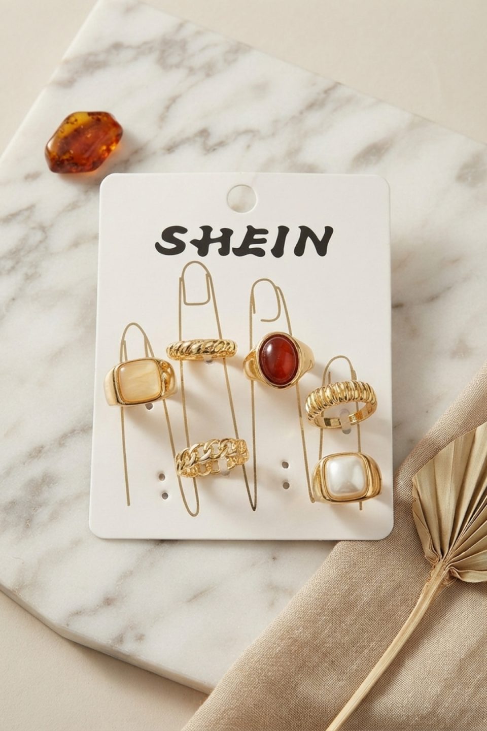 Shekka Gold Renk Pirinç Taş Detaylı Bohem Yüzük Kombini BYK4280