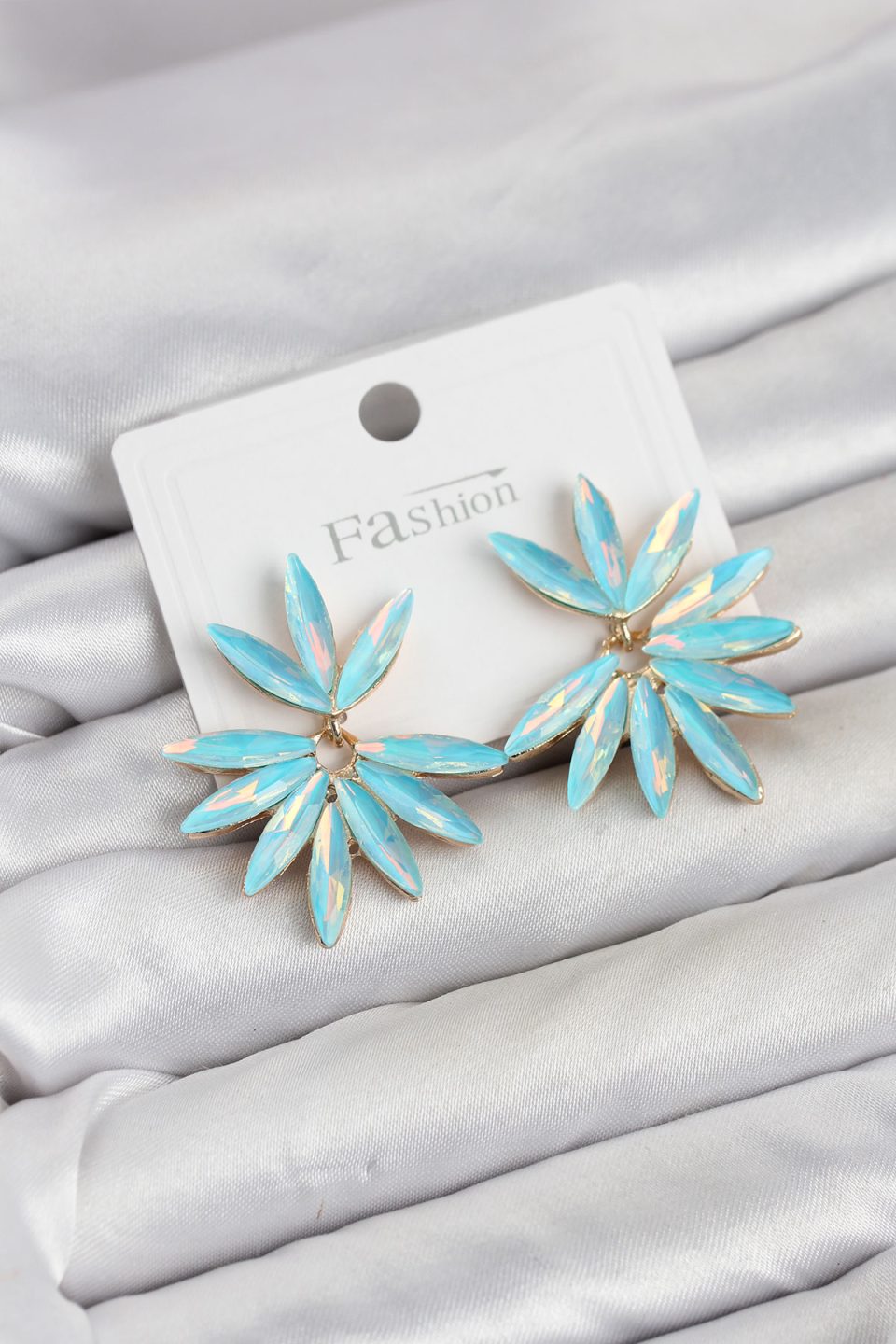 Shekka Buz Mavisi Renk Kristal Taşlı Lotus Model Kadın Küpe
