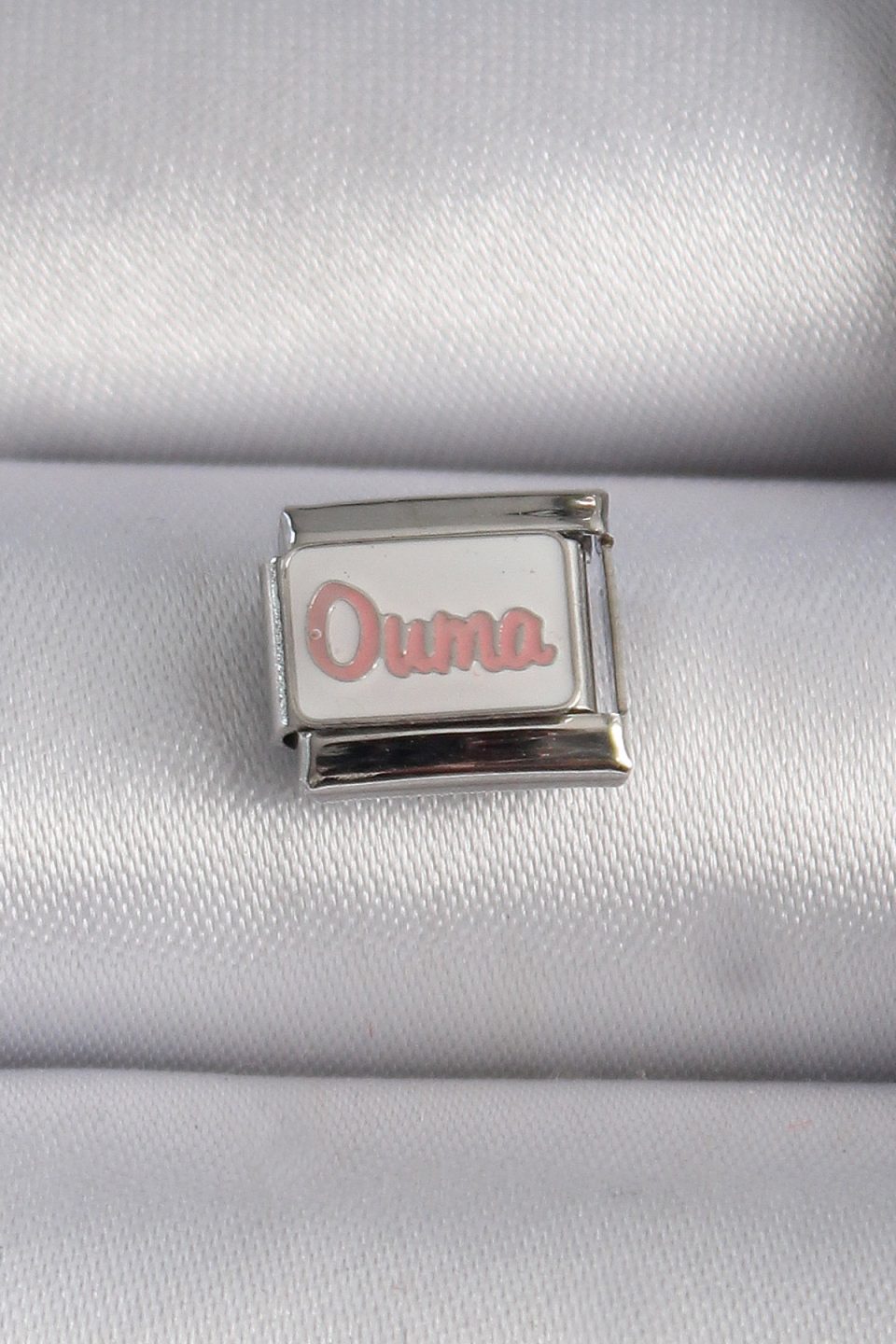 Shekka 316L Çelik Gümüş Renk Beyaz Pembe Ouma İşlemeli Nomination Charm