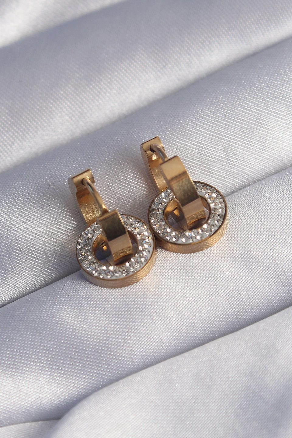 Shekka 316L Çelik Gold Renk Zirkon Taşlı İç İçe Geçmeli Oval Küpe — görsel 2
