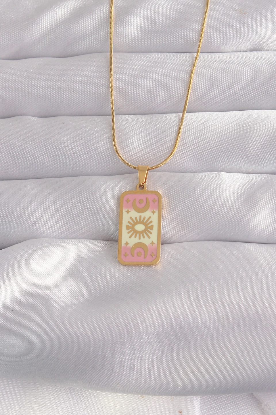 Shekka 316L Çelik Gold Renk Karışık Mineli Ay Figür Tarot Kolye