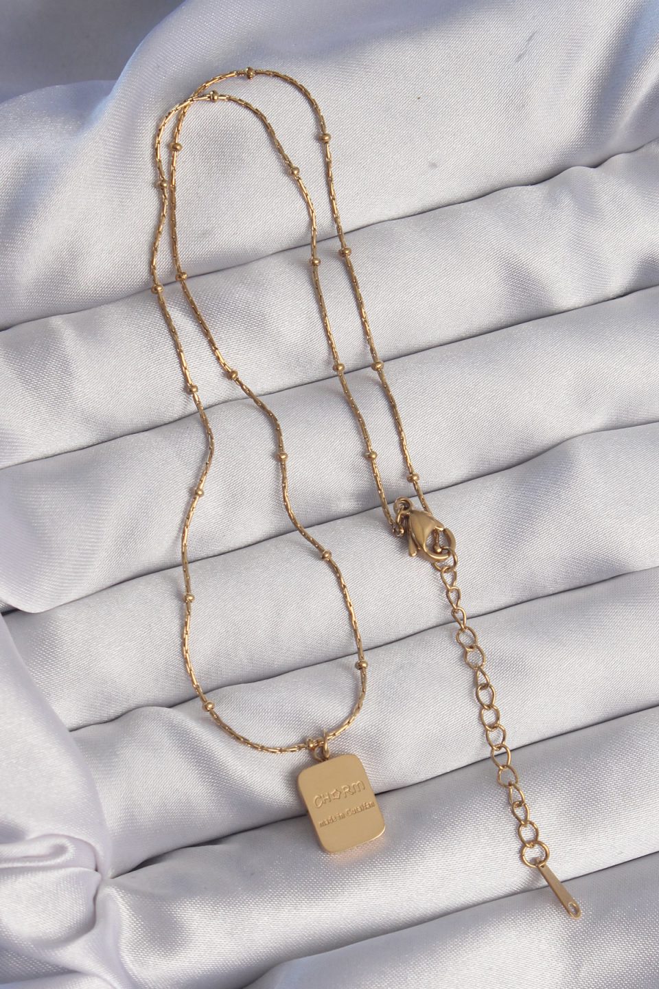 Shekka 316L Çelik Gold Renk Kare Charm Model Kolye — görsel 2