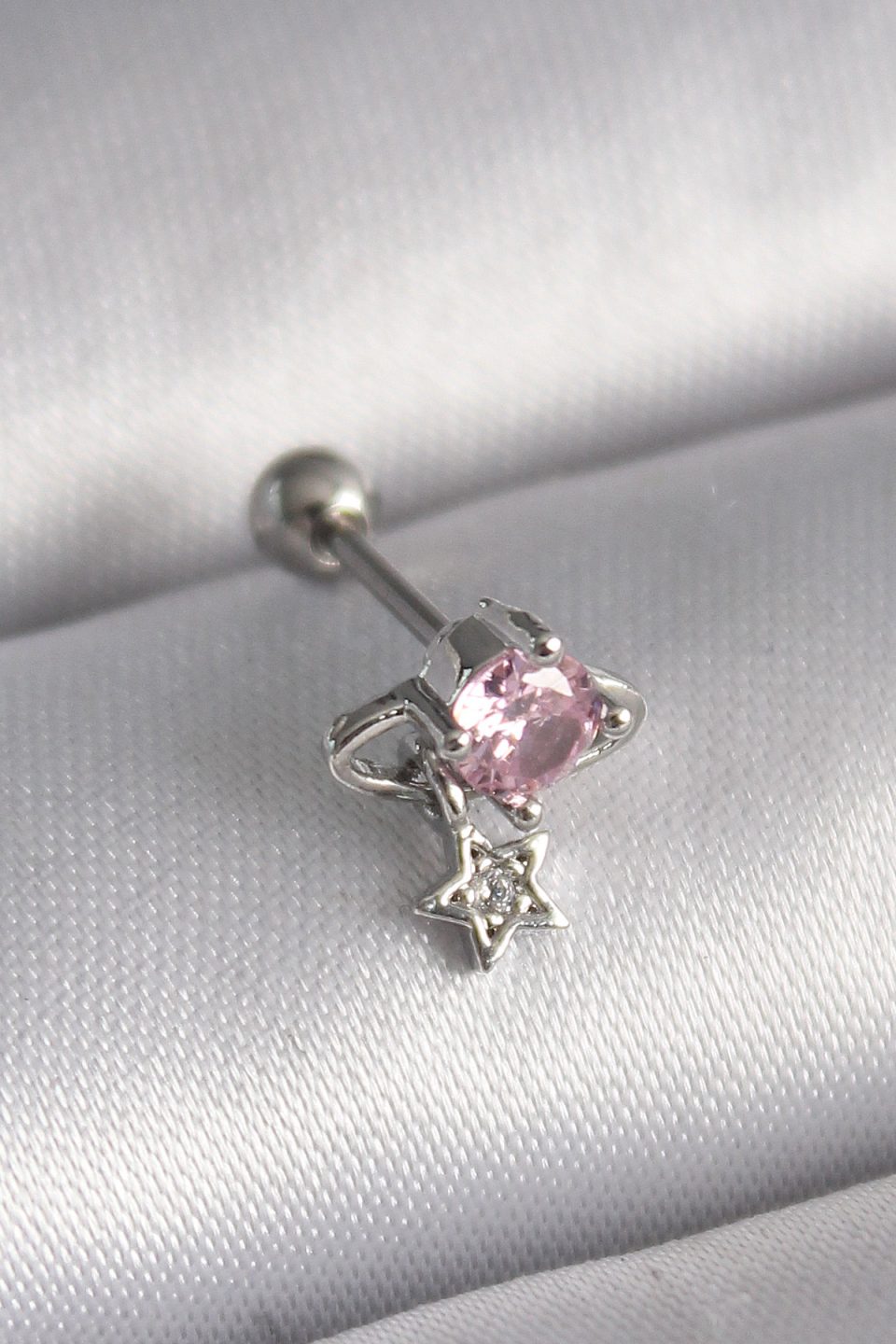 Shekka 316L Çelik Gümüş Renk Pembe Zirkon Taşlı Sallantı Yıldız Detay Tragus Piercing