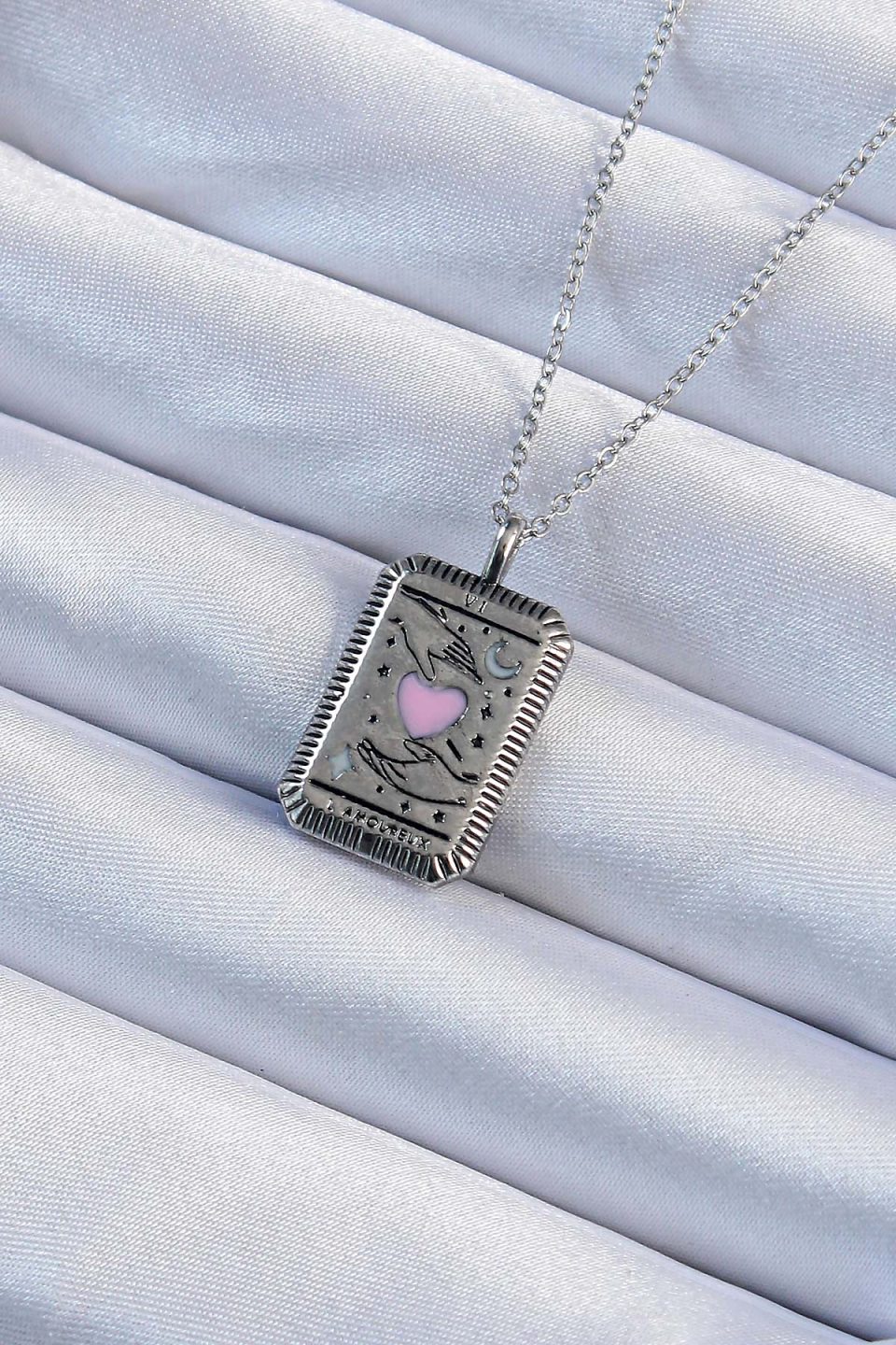 Shekka 316L Çelik Zincir Eskitme Gümüş Renk Pembe Mineli Kalp Figürlü Tarot Kolye