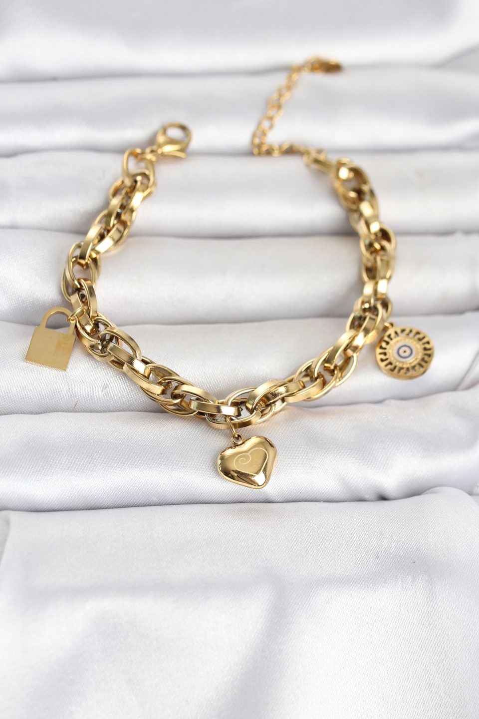 Shekka 316L Çelik Gold Renk Charmlı Kalın Burgu Model Kadın Bileklik