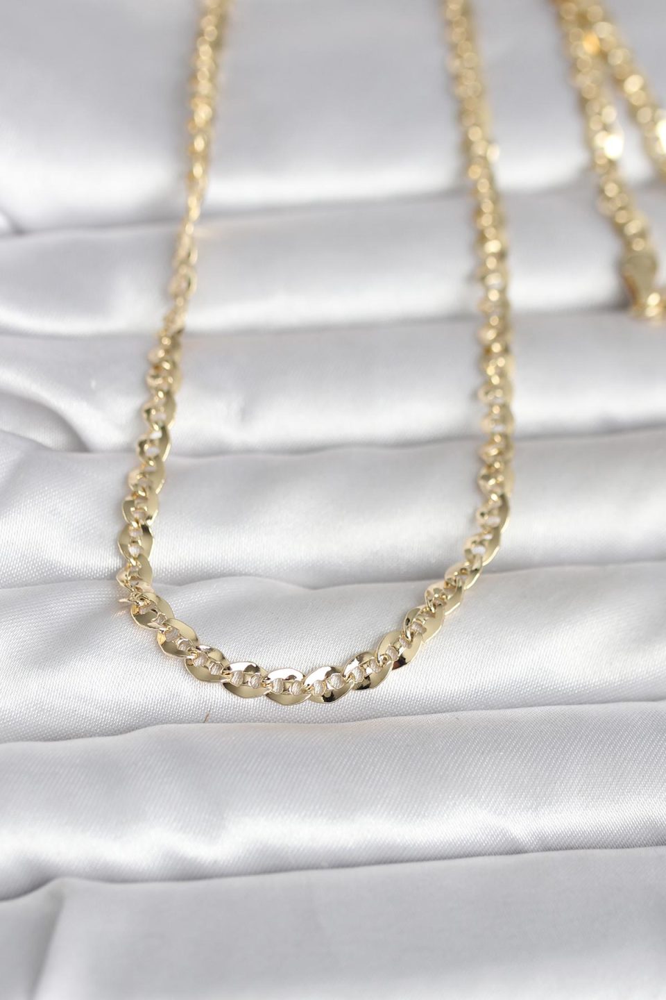 Shekka CM 14K Gold Renk Yassı Oval Zincirli Model 60 cm Kadın Kolye