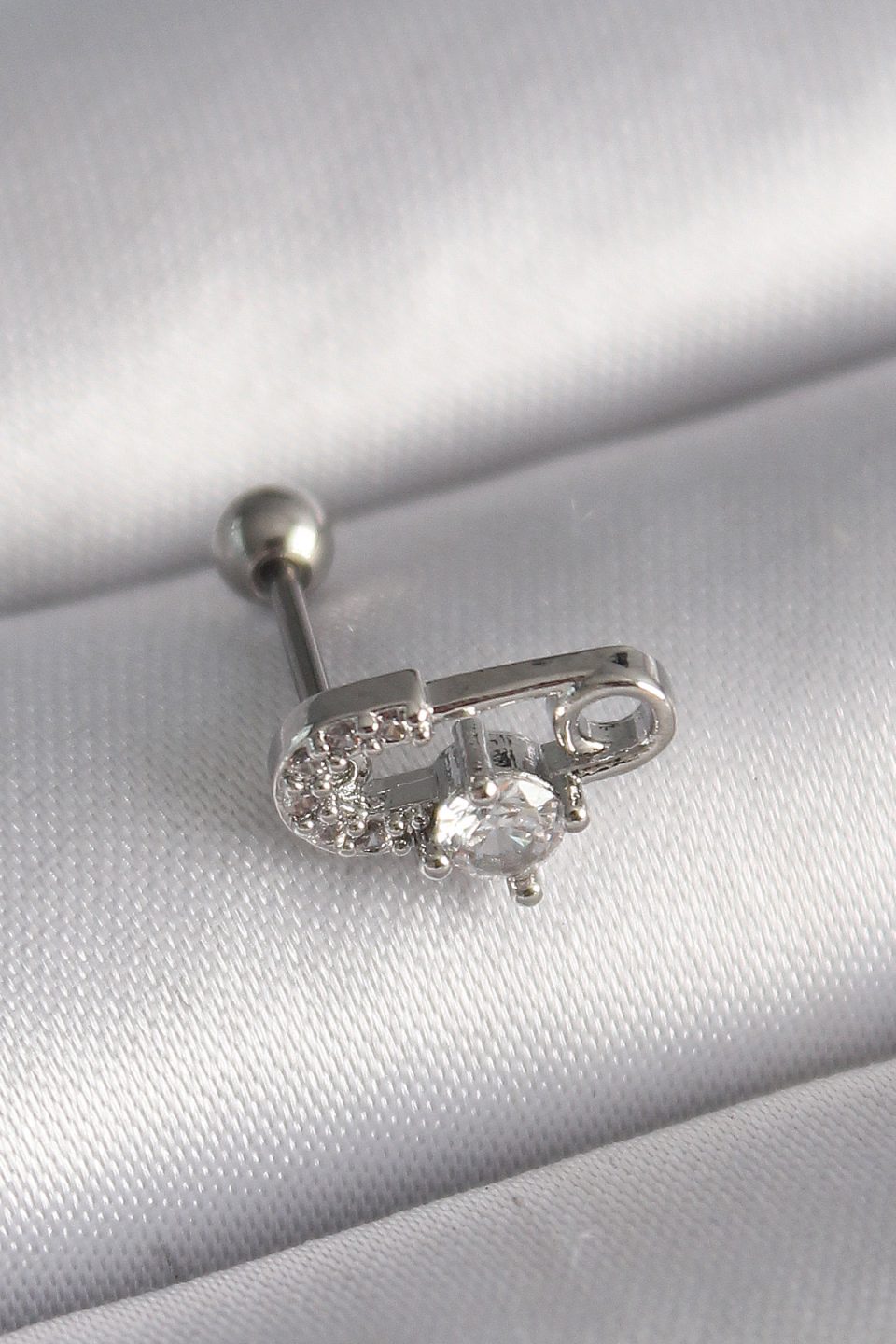 Shekka 316L Çelik Gümüş Renk Zirkon Taşlı Toplu İğne Tragus Piercing