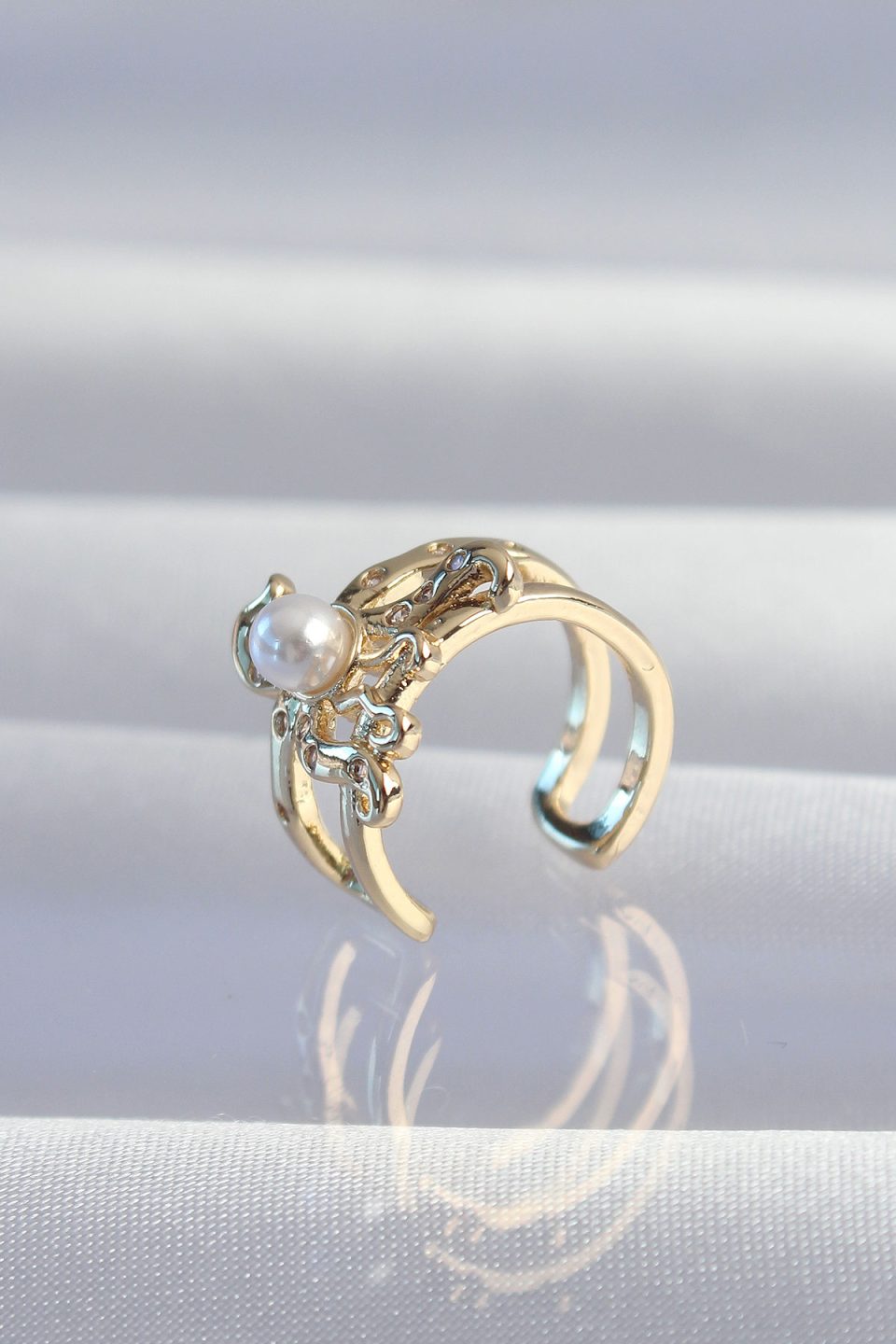 Shekka Pirinç Gold Renk İncili Ahtapot Earcuff Küpe — görsel 2