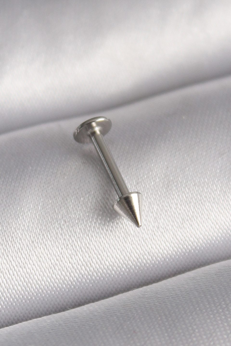 Shekka 316L Çelik Gümüş Renk Çivi Model Piercing