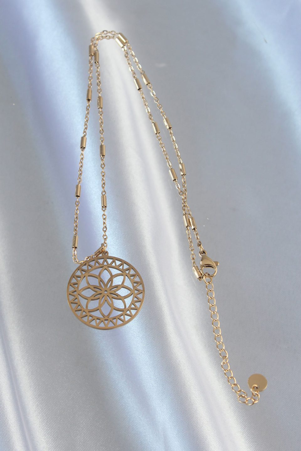 Shekka 316L Çelik Zincir Gold Renk Lotus Model Kolye — görsel 3