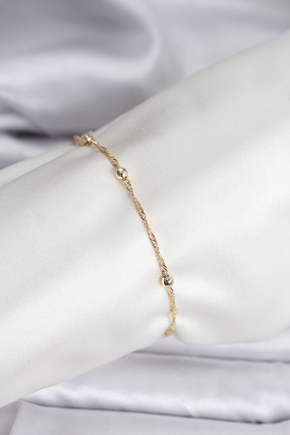 Shekka 14K Gold Renk Kaplama Topçuklu Model CM Kadın Bileklik
