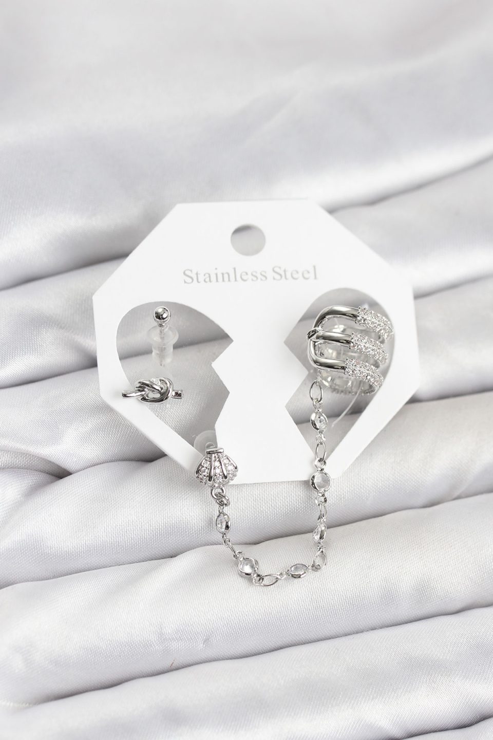 Shekka Pirinç Gümüş Renk Sarmal Model Zincir Bağlantılı Ear Cuff Küpe Seti