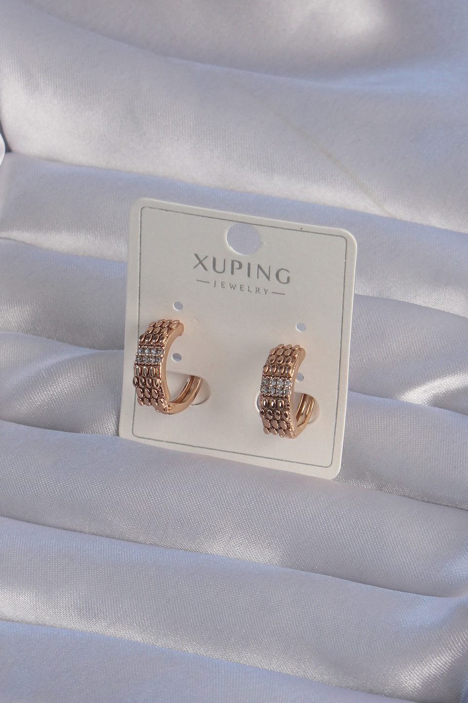Shekka XUPİNG Rose Renk Zirkon Taşlı İşlemeli Halka Küpe