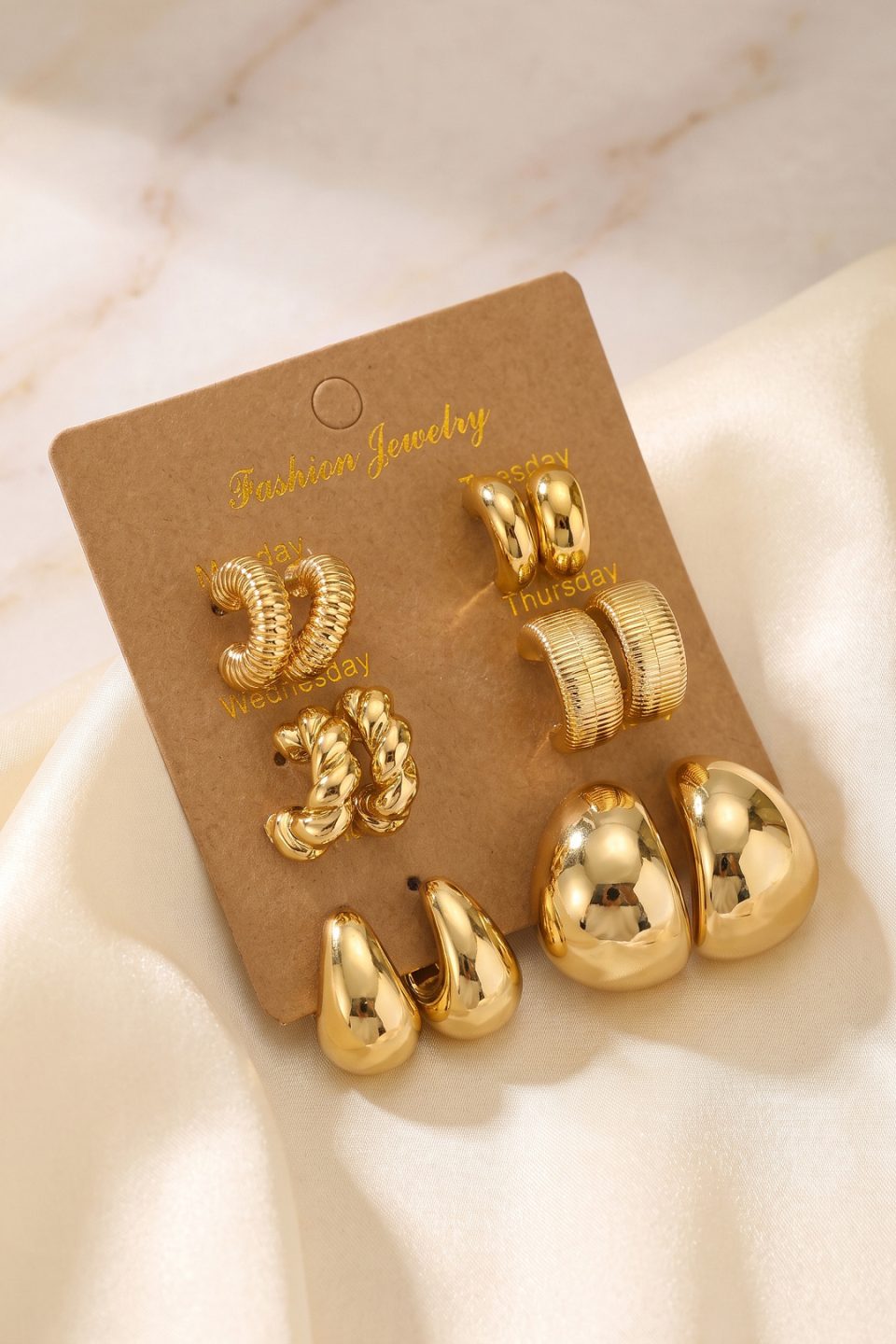 Shekka Gold Renk Metalik Kaplamalı 6 Çift CCB Küpe Seti