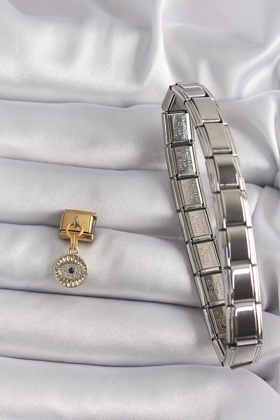 Shekka 316L Çelik Gold Renk Sallantı Zirkon Taşlı Göz Model Nomination Charm — görsel 2
