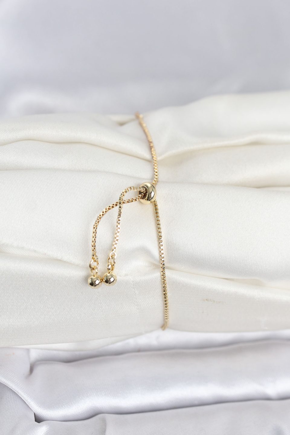 Shekka Gold Renk Pirinç Sedefli Asansörlü Kadın Bileklik — görsel 2