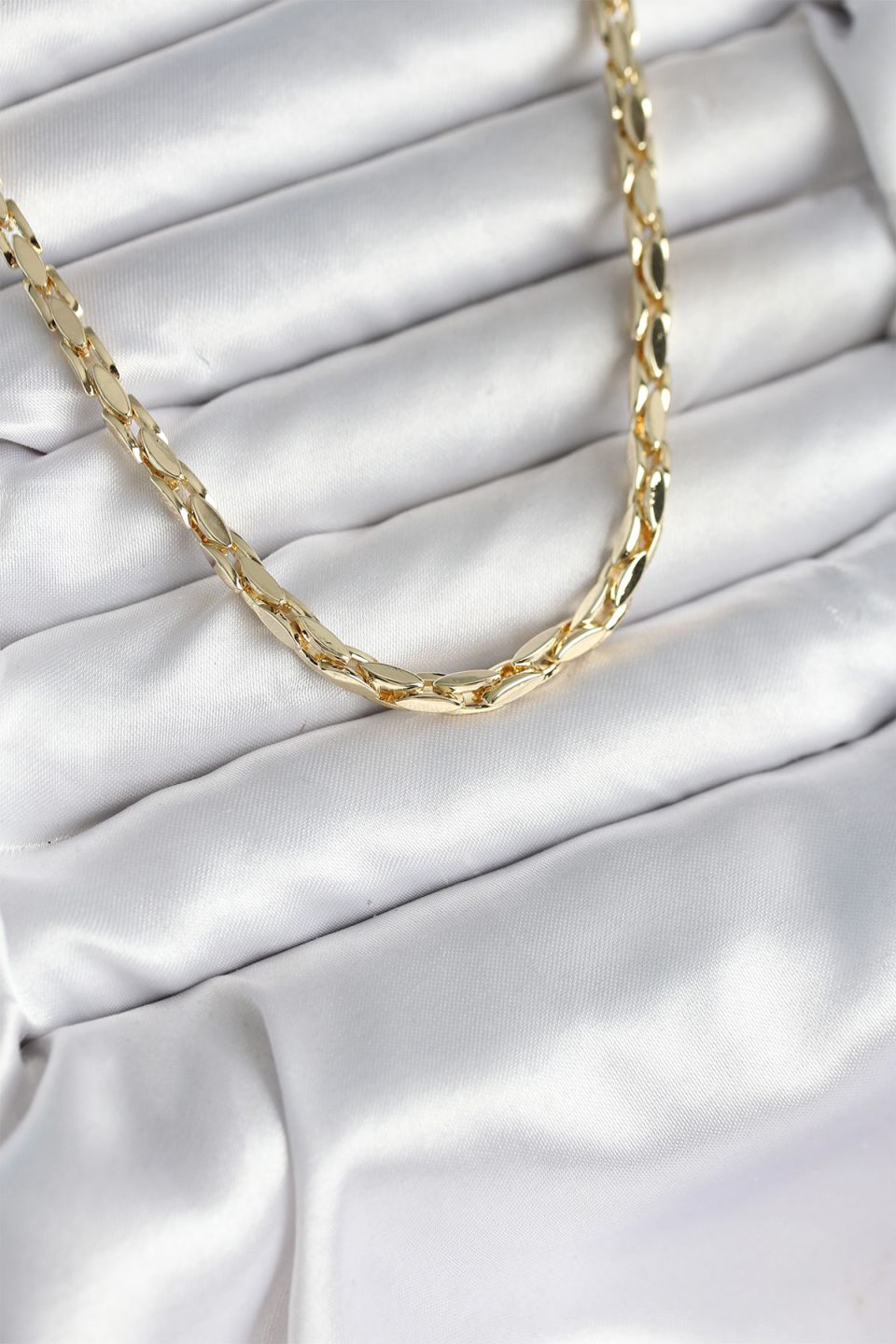 Shekka Pirinç Gold Renk 60 cm Zincir Kadın Kolye