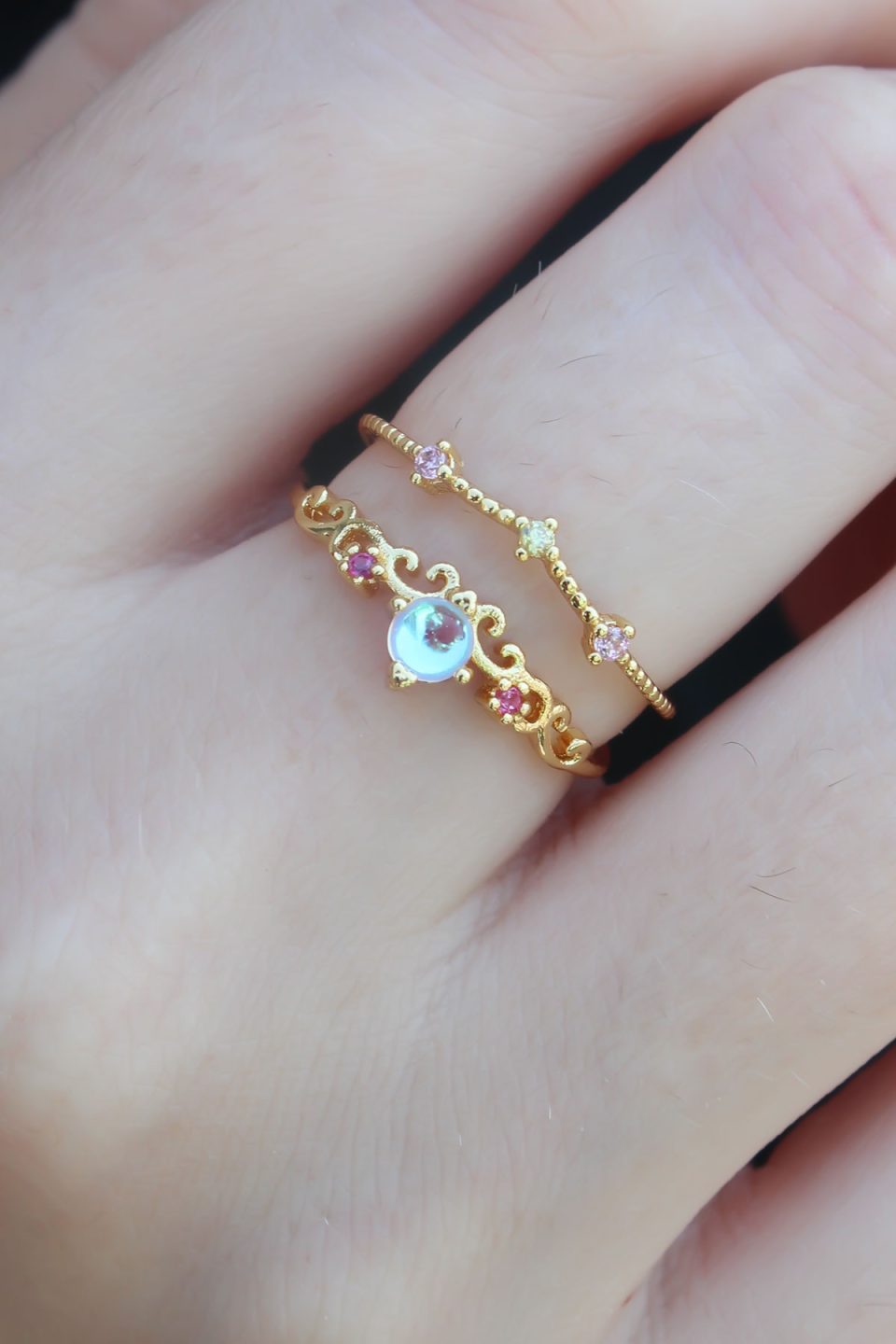 Shekka Gold Renk Zirkon Taşlı Taç Model Kadın Yüzük